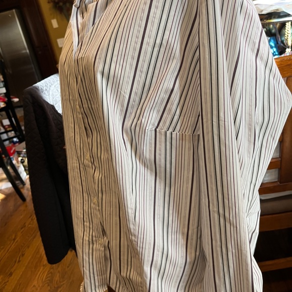 EUC George Woman's long sleeve shirt size 22W-24W. - Picture 3 of 4